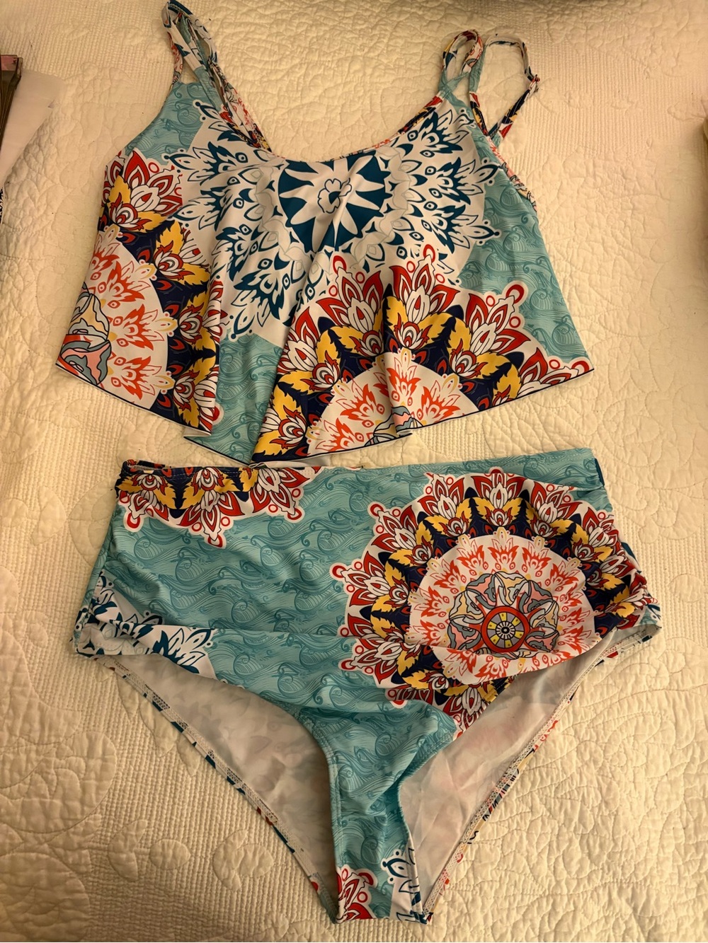 Rosegal Aqua Floral Mandala Two-Piece Ladies Swim Set Size L